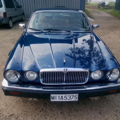 Jaguar XJ6